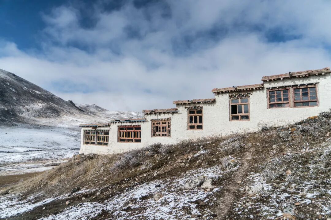 Dugya( དུད་བརྒྱ། ) Zero Waste Center