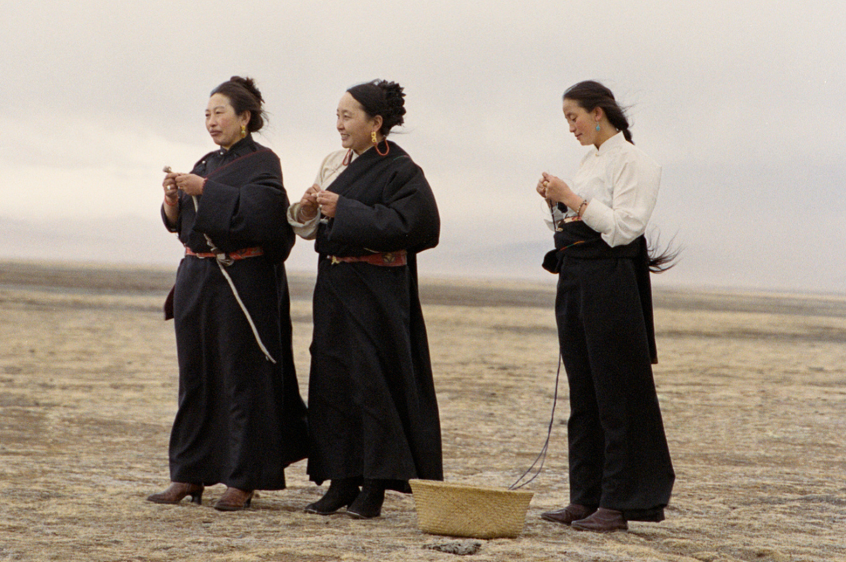 Braided by Wind. Rooted in Nomadism.