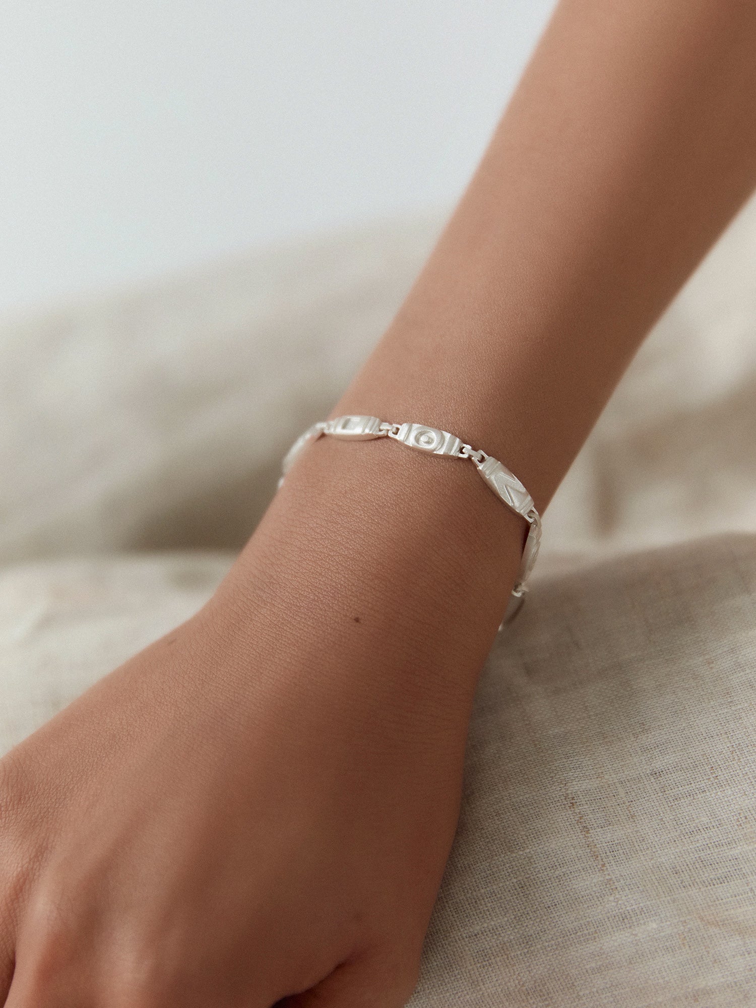Dzi Pattern 925 Silver Bracelet