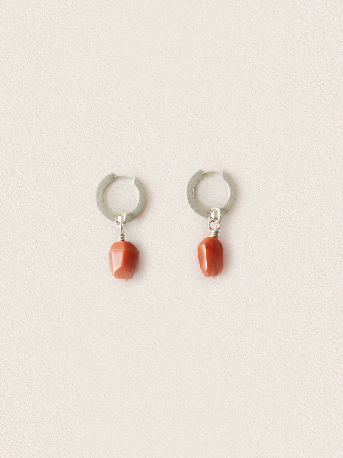 Nanhong Red Agate Drop Earrings