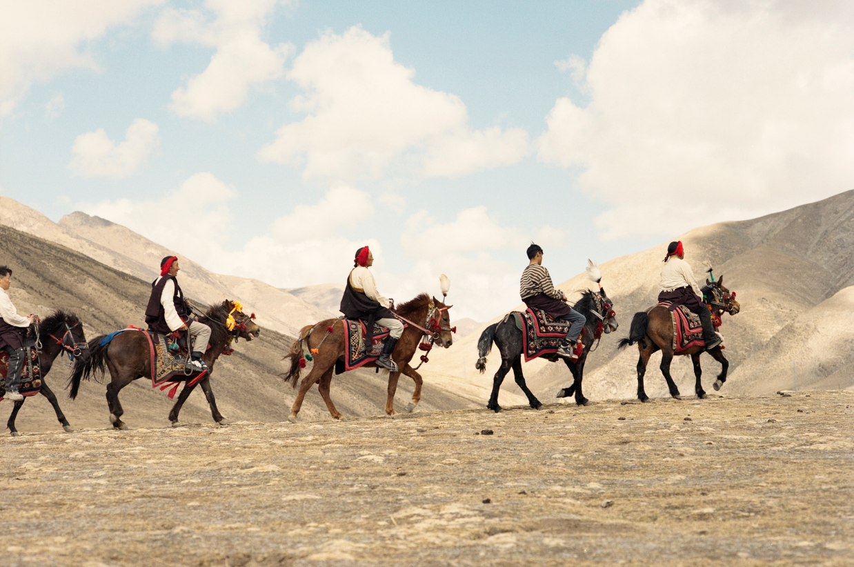 The Last Horse Caravan of the Snowland