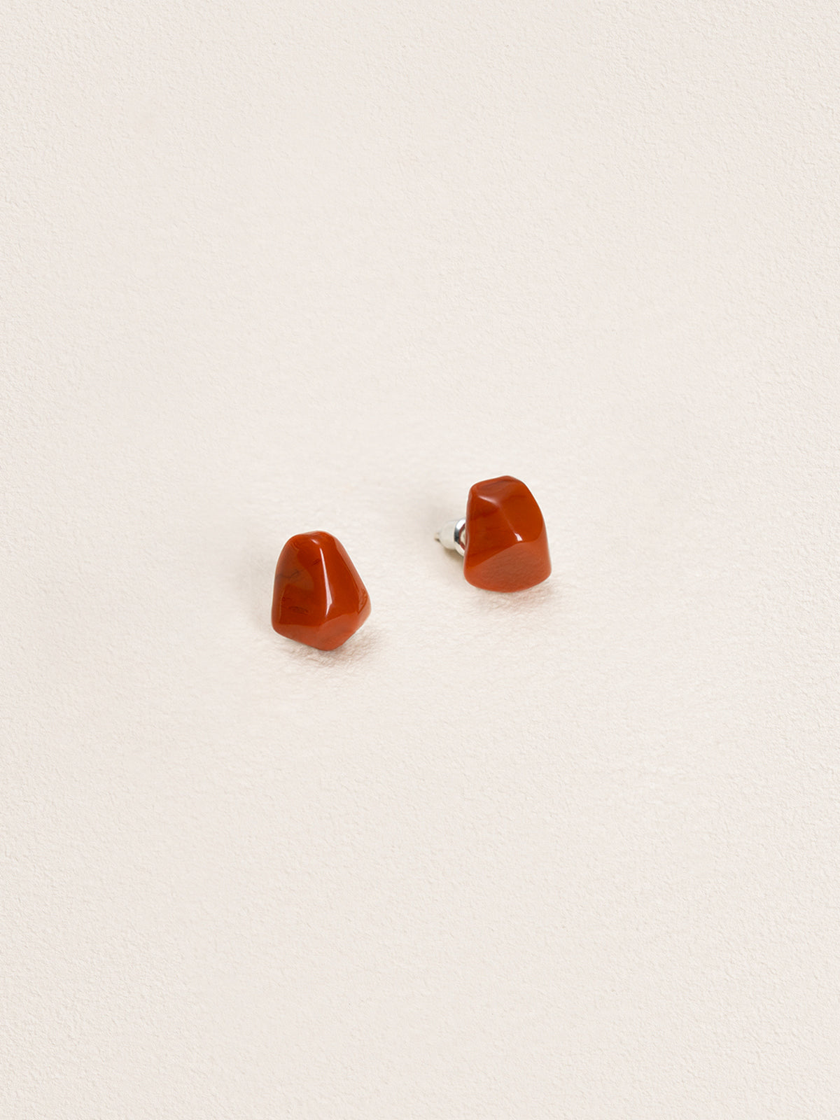 Natural Nanhong Agate Stud Earrings