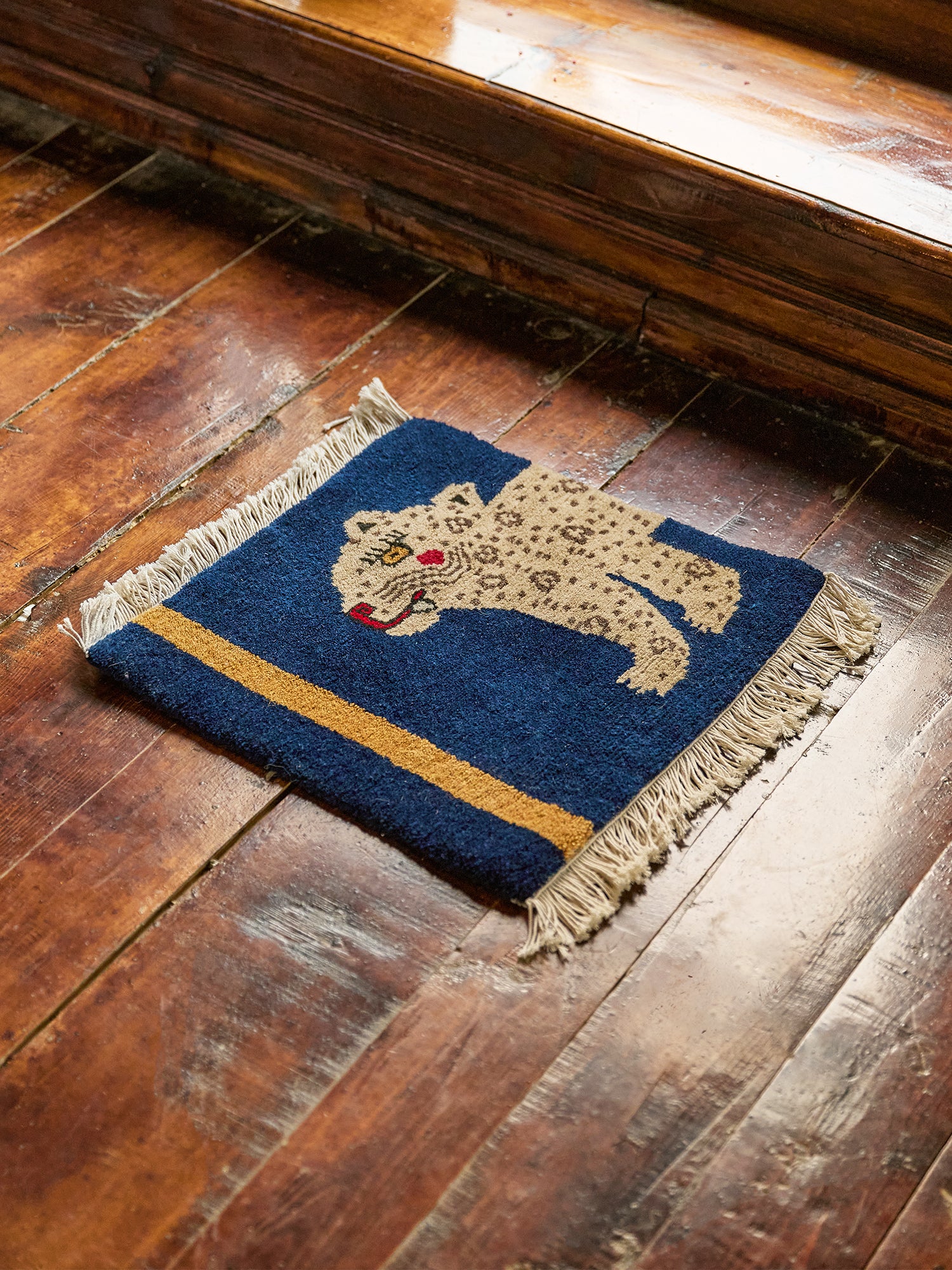 Sayol Tibetan Handmade Square Animal Carpet（Pre-Order）