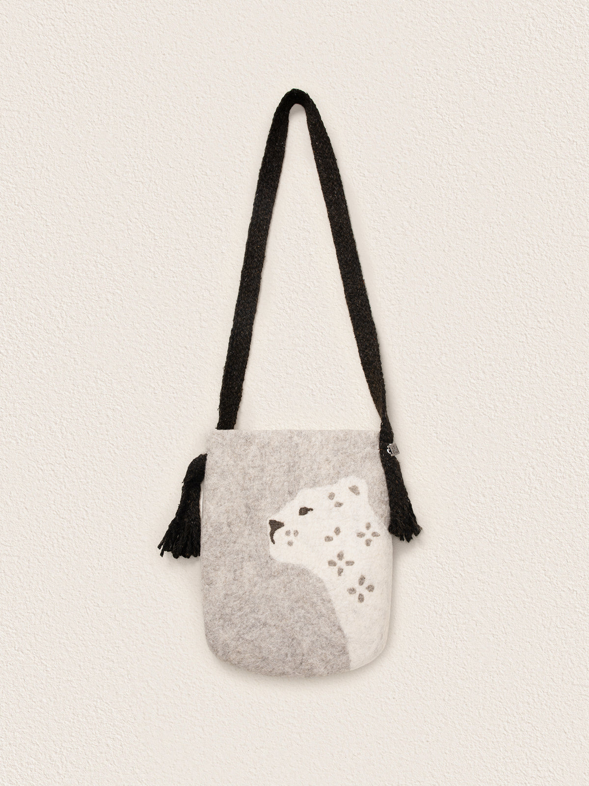 Snow Leopard Handmade Wool Felt Shoulder Bag（Pre-Order）