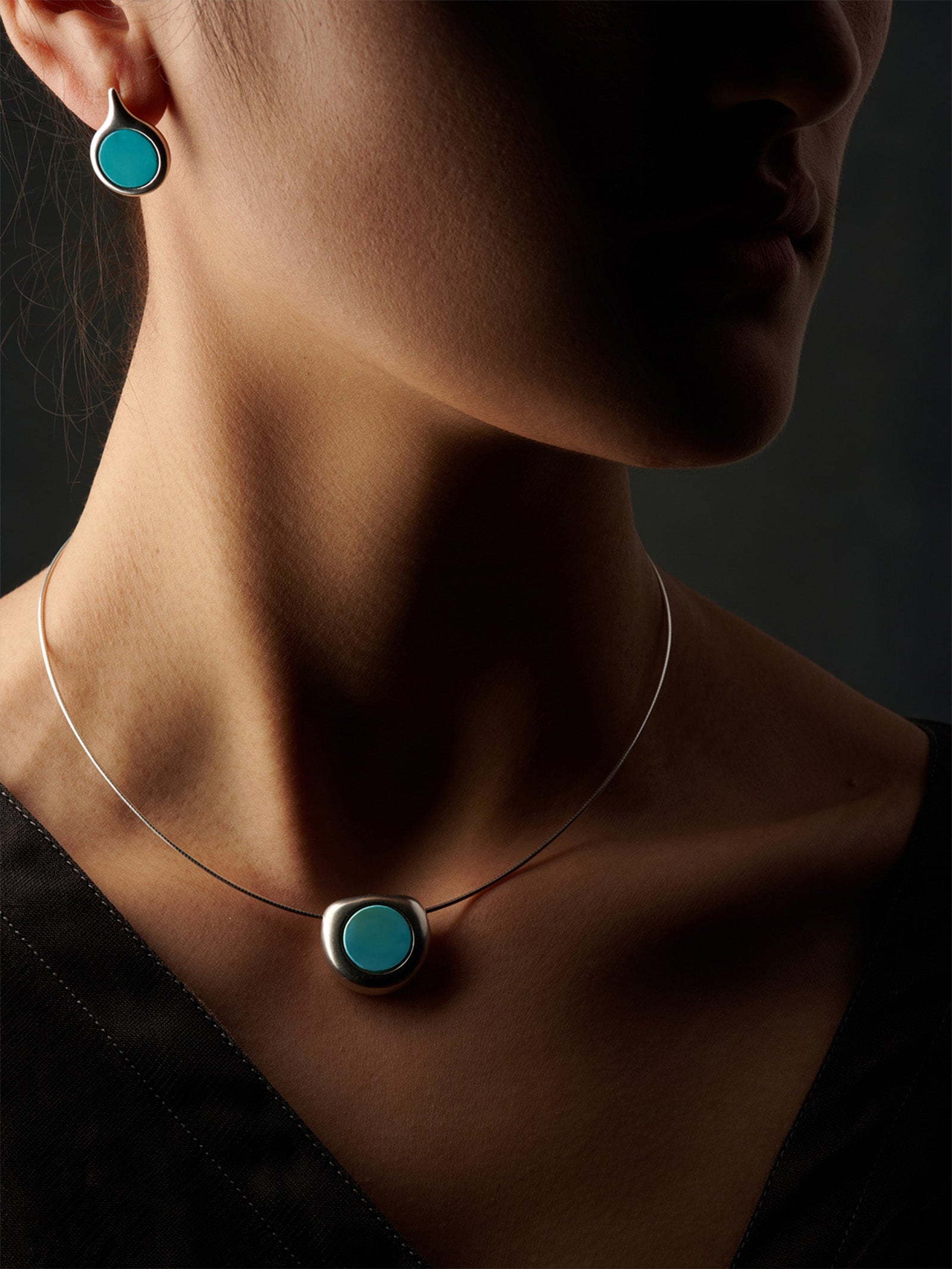 Round Turquoise Necklace